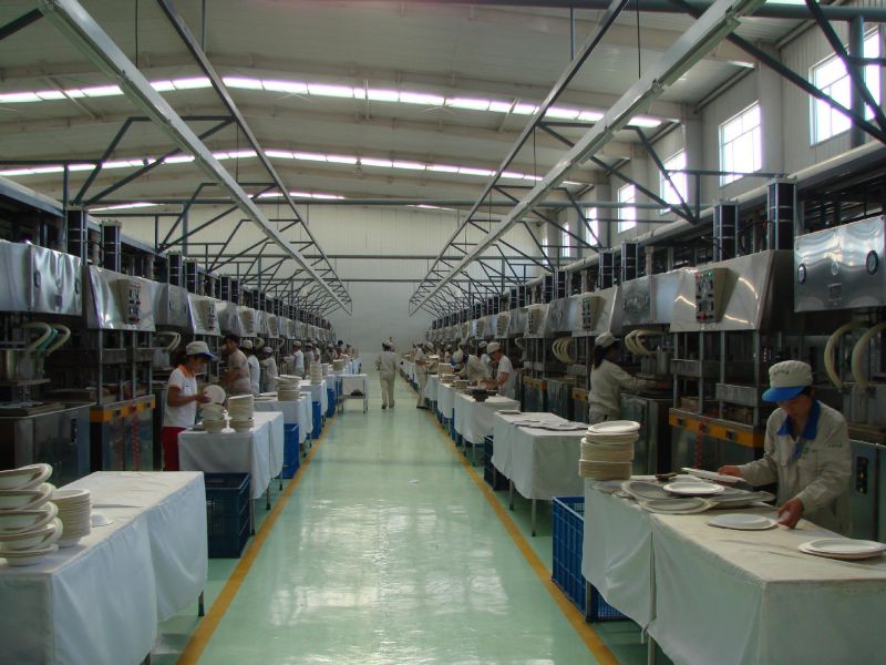 供應酒店一次性餐具用品天然紙漿環保型可降解餐具9寸圓盤